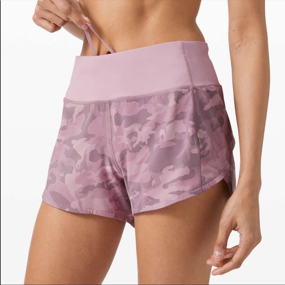 Lululemon Speed Up 4” shorts Incognito Camo PINK